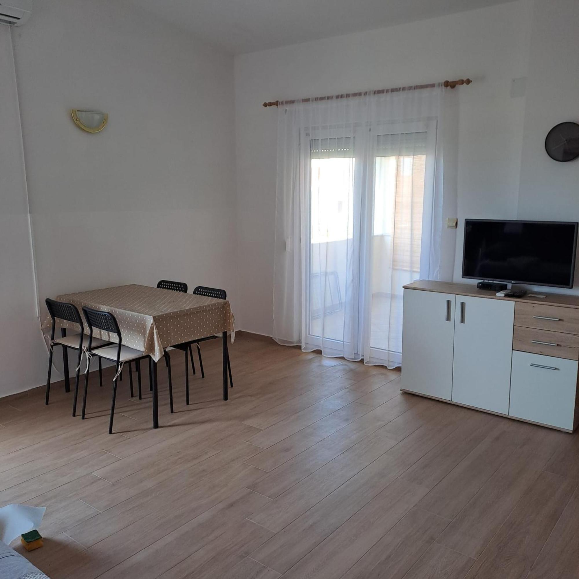 Apartments Cecilija Povljana Zewnętrze zdjęcie